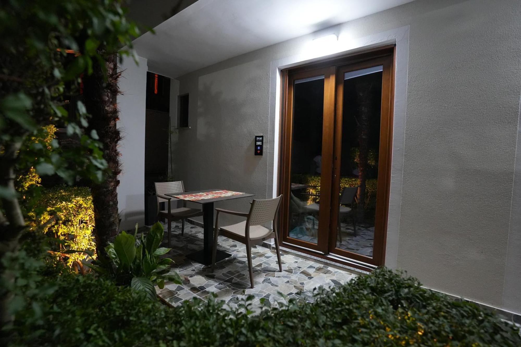 Villa Qeli Gjirokastër Exteriör bild